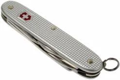 Victorinox Pioneer Alox Silver 0.8201.26 Navaja Suiza -Cuchillería Aventura 5V0 8201 26 06 victorinox pioneer alox silver 5v0 8201 26 d6