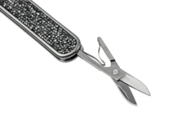 Victorinox Classic SD Brilliant, Crystal 0.6221.35 Navaja Suiza 8 Victorinox Classic SD Brilliant, Crystal 0.6221.35 Navaja Suiza -Cuchillería Aventura VT0 6221 35 04 victorinox scaled