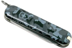 Victorinox Classic SD Camouflage 0.6223.942 Navaja Suiza 8 Victorinox Classic SD Camouflage 0.6223.942 Navaja Suiza -Cuchillería Aventura VT0 6223 942 04 victorinox scaled