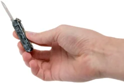 Victorinox Classic SD Camouflage 0.6223.942 Navaja Suiza 9 Victorinox Classic SD Camouflage 0.6223.942 Navaja Suiza -Cuchillería Aventura VT0 6223 942 05 victorinox scaled