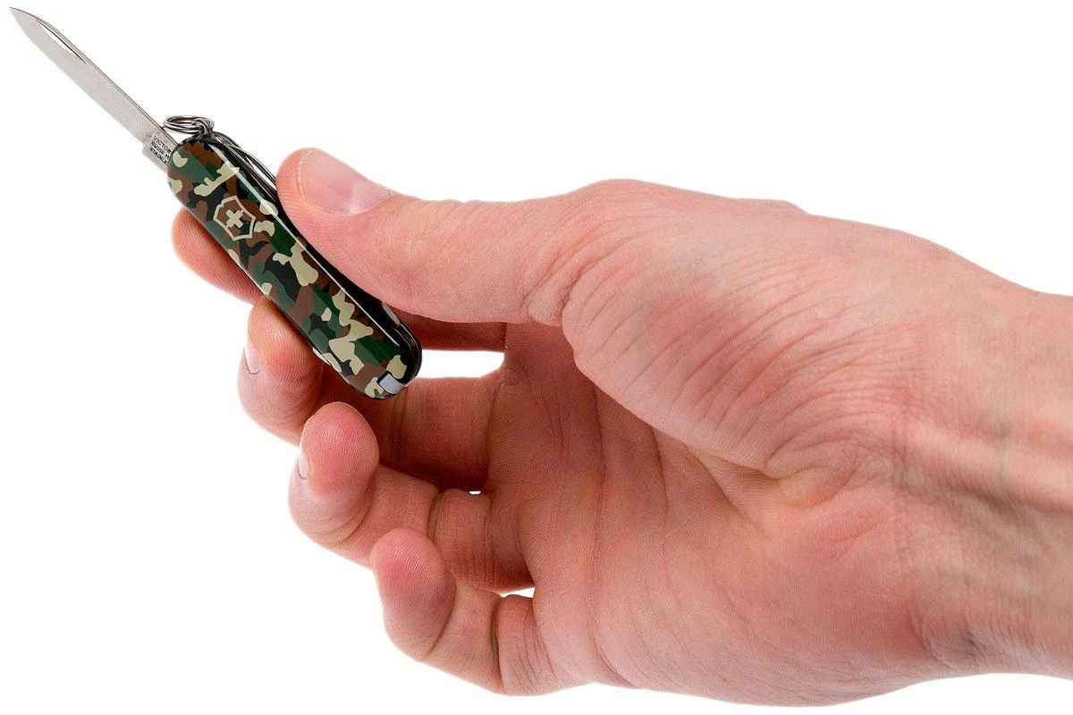 Victorinox Classic SD Camouflage 0.6223.94 Navaja Suiza 5 Victorinox Classic SD Camouflage 0.6223.94 Navaja Suiza - Imagen 5