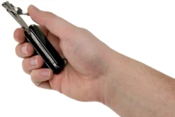 Victorinox NailClip 580 Black 0.6463.3 Navaja Suiza -Cuchillería Aventura VT0 6463 3 06 victorinox scaled