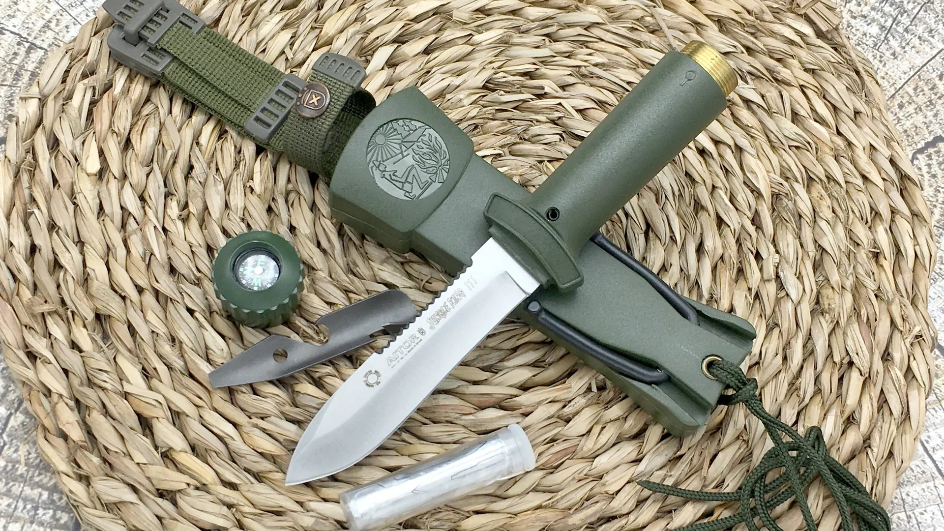 Cuchillería Aventura -Cuchillería Aventura aitor jungle king 2